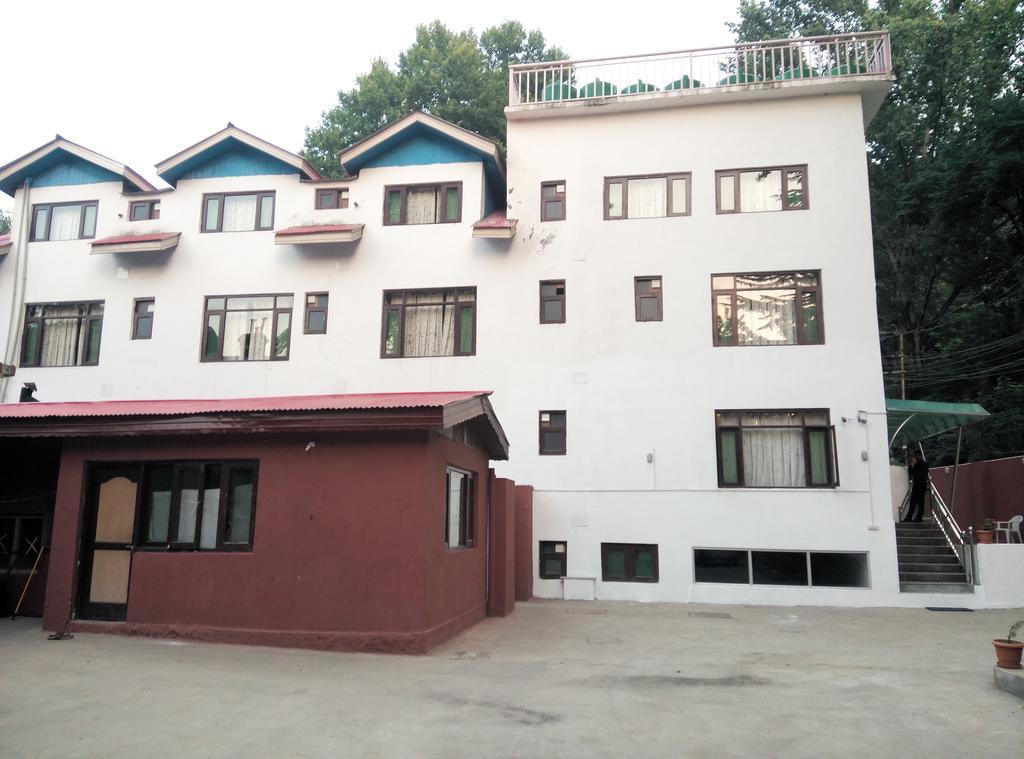 Hotel Grand Jigar Srīnagar Exterior foto