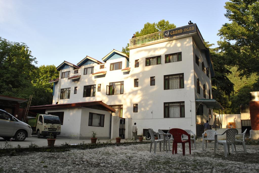 Hotel Grand Jigar Srīnagar Exterior foto